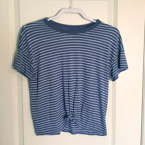 Modish Rebel S Cropped Tee - Picture 1 of 3